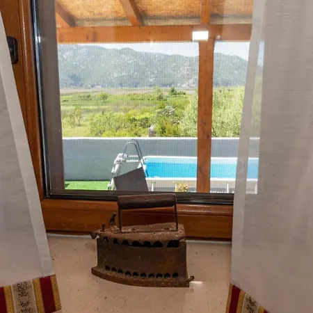 Stunning In With Wifi