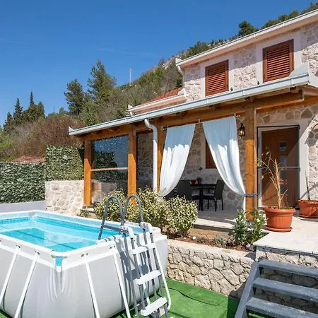 1 Bedroom Amazing In Mliniste