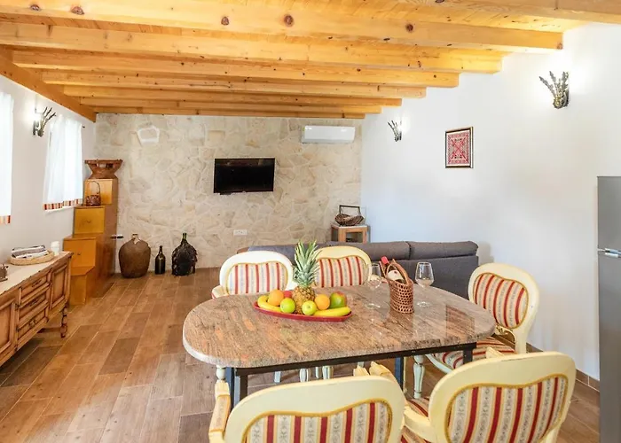 Stunning In With Wifi