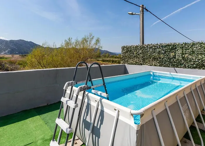 Stunning In With Wifi